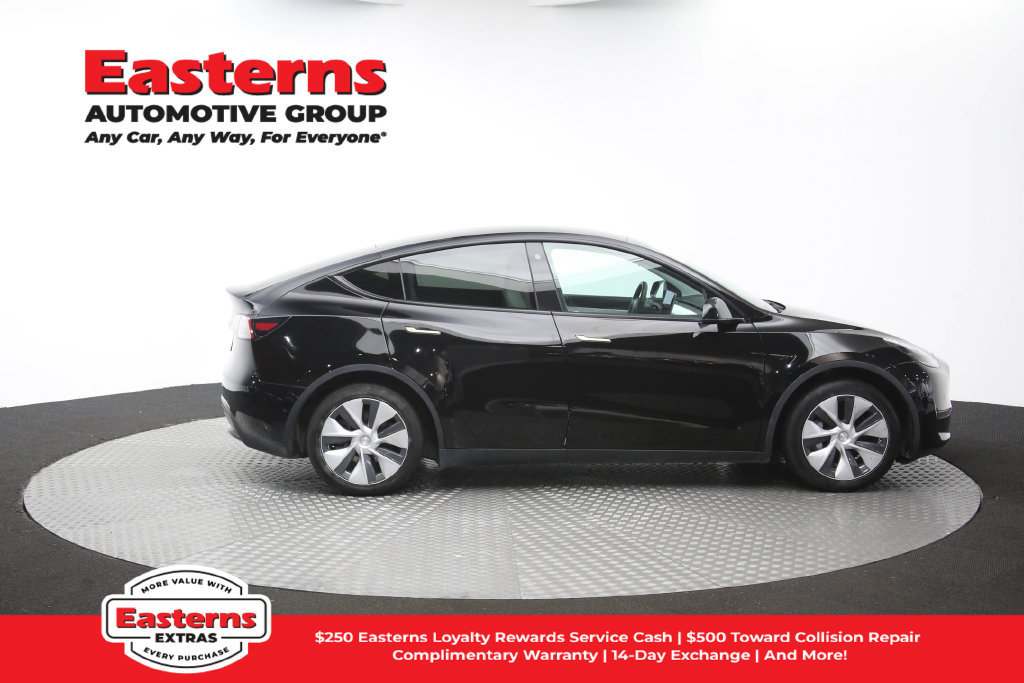 Used 2022 Tesla Model Y Long Range AWD/4WD image 42