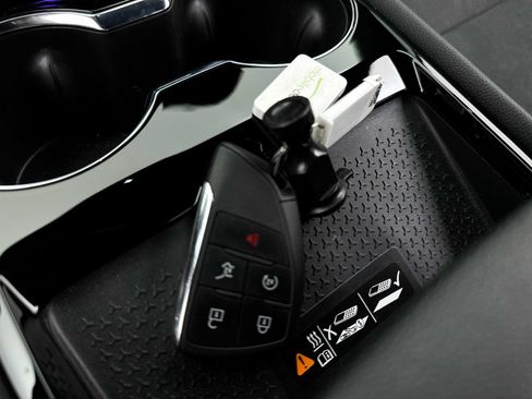 Used 2024 Chevrolet Blazer EV RS AWD/4WD image 31