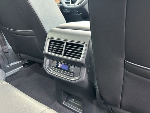 New 2026 Volkswagen Atlas SE image 47