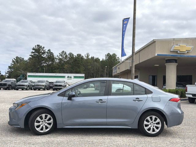Used 2023 Toyota Corolla LE FWD image 10