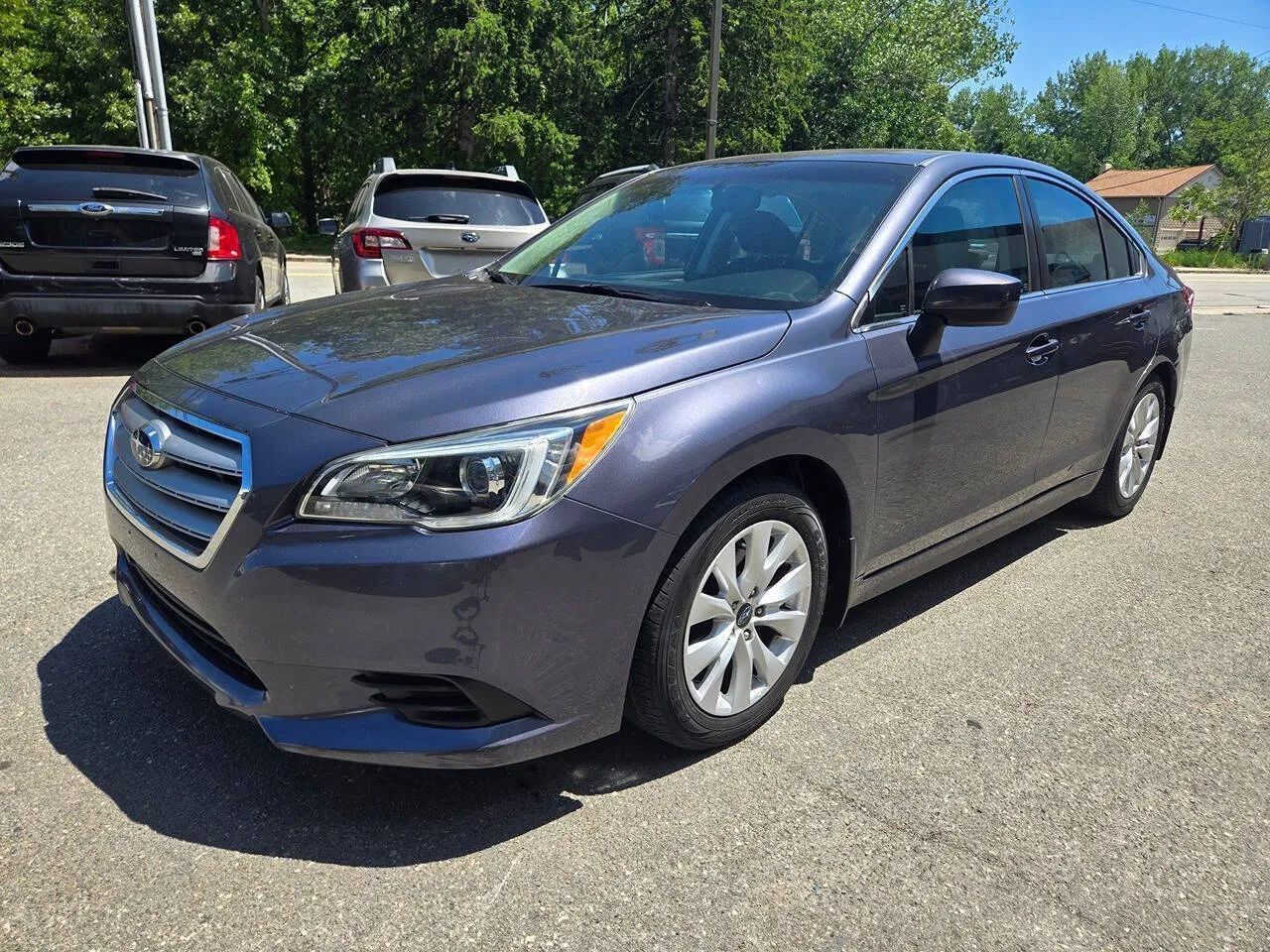 Used 2017 Subaru Legacy 2.5i Premium AWD/4WD image 4