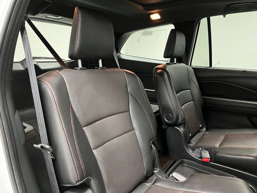 Used 2021 Honda Pilot Black Edition image 56