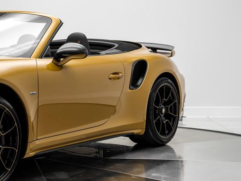 Used 2019 Porsche 911 Turbo S AWD/4WD image 3