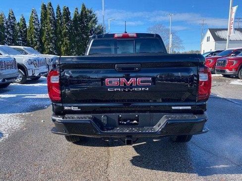 New 2026 GMC Canyon Elevation w/ Convenience Package image 4