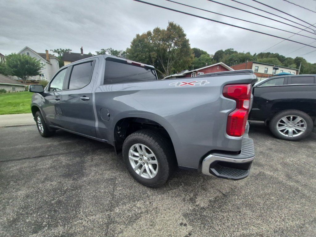 Used 2021 Chevrolet Silverado 1500 LT AWD/4WD image 5