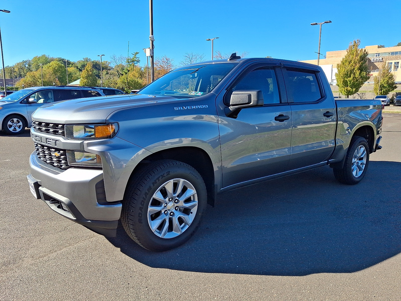 Used 2021 Chevrolet Silverado 1500 Custom AWD/4WD image 3