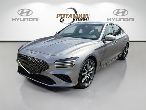 Used 2025 Genesis G70 2.5T RWD image 1