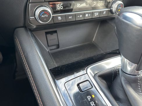 Used 2023 MAZDA CX-5 AWD 2.5 S w/ Premium Plus Pkg image 6