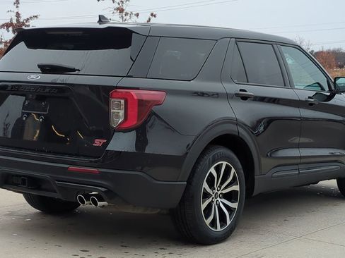 Certified 2021 Ford Explorer ST image 7