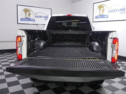 Used 2017 Ford F250 XL AWD/4WD image 9