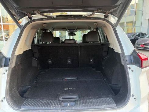 Certified 2024 Nissan Rogue SL AWD/4WD image 12