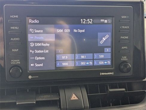 Used 2022 Toyota RAV4 LE image 16