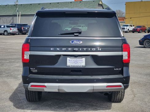 Used 2024 Ford Expedition Max XLT image 6