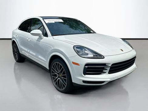 Used 2023 Porsche Cayenne Platinum Edition AWD/4WD image 3