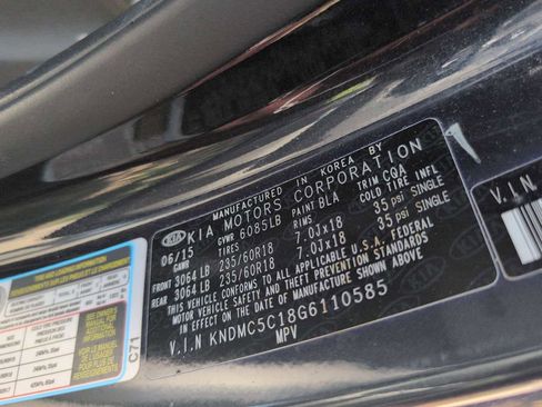 Used 2016 Kia Sedona SX FWD image 35