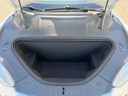 Used 2020 Tesla Model S Long Range AWD/4WD image 27