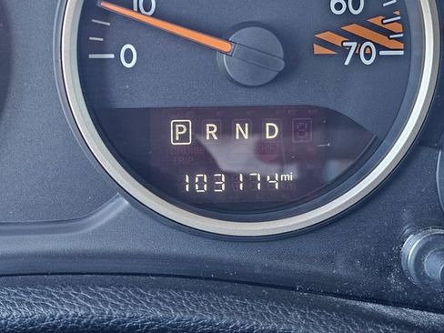 Used 2016 Jeep Wrangler Unlimited Sahara image 10