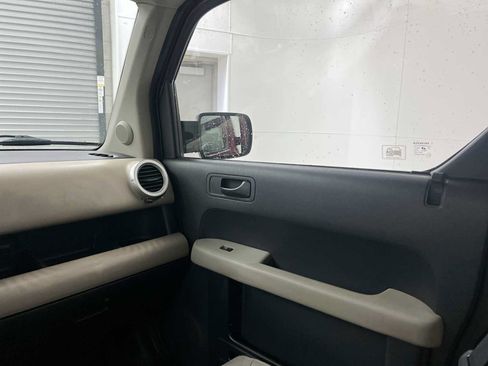 Used 2007 Honda Element EX image 11