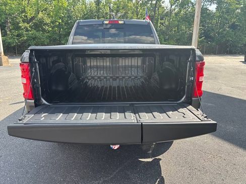 New 2025 RAM 1500 Big Horn image 6