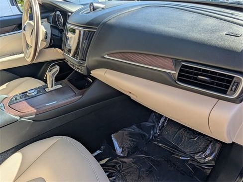 Used 2022 Maserati Levante GT image 16