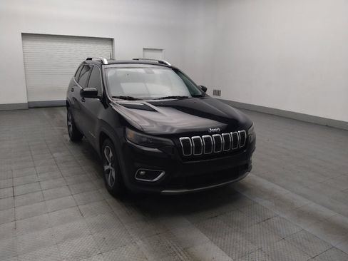 Used 2019 Jeep Cherokee Limited FWD image 13