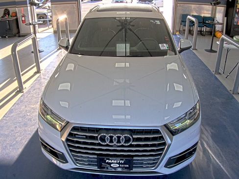Used 2018 Audi Q7 3.0T Prestige image 10