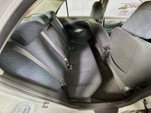 Used 2007 Toyota Yaris Sedan image 24