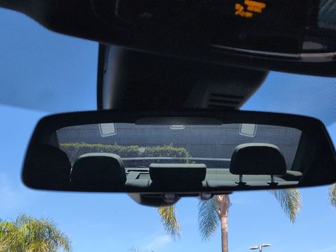 Certified 2024 BMW 330i Sedan w/ Convenience Package image 27