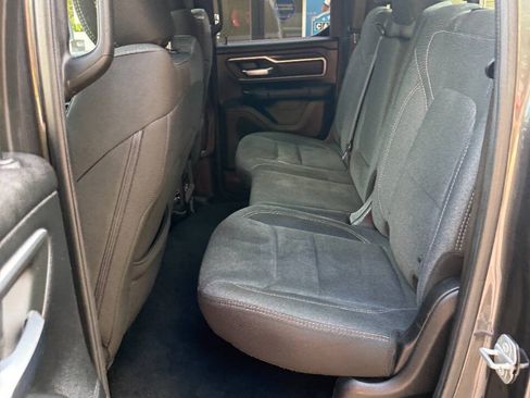 Used 2019 RAM 1500 Big Horn AWD/4WD image 15