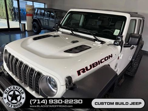 Used 2025 Jeep Wrangler Unlimited Rubicon AWD/4WD image 6