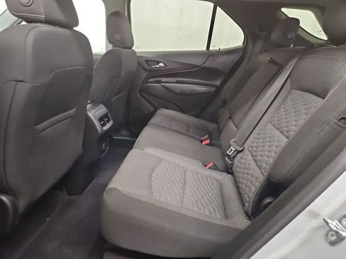Used 2018 Chevrolet Equinox LT FWD image 38