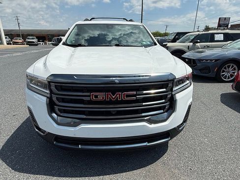 Used 2023 GMC Acadia AT4 w/ Technology Package AWD/4WD image 7