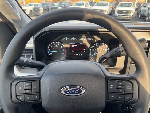 New 2026 Ford F350 XL w/ XL Chrome Package image 24