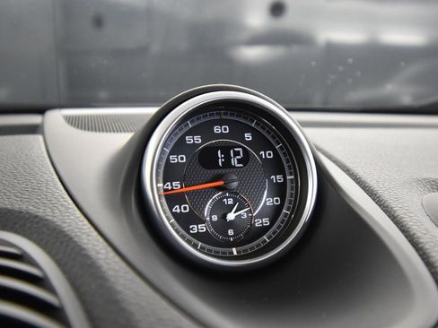 Certified 2025 Porsche 718 Cayman RWD image 32