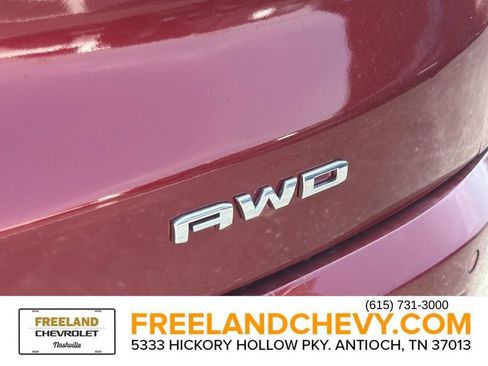 Used 2023 GMC Acadia Denali image 14