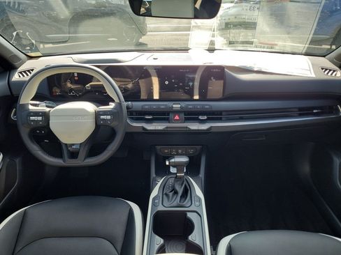 New 2026 Kia K4 GT-Line w/ GT-Line Premium Package FWD image 16