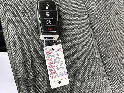 Used 2021 RAM 1500 Big Horn AWD/4WD image 37