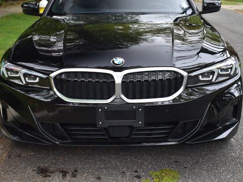 Used 2025 BMW 330i xDrive Sedan AWD/4WD image 34
