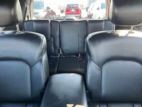 Used 2024 Nissan Armada SL w/ Midnight Edition Package AWD/4WD image 23