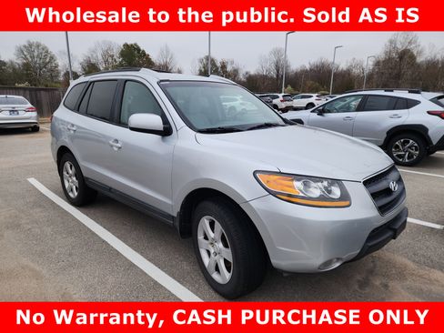 Used 2009 Hyundai Santa Fe SE image 2