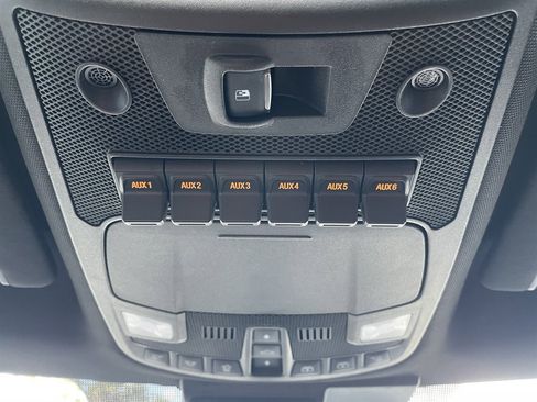 Used 2019 Ford F150 Raptor w/ Equipment Group 802A Luxury image 36