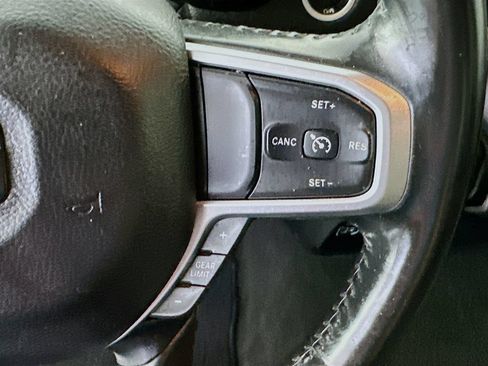 Used 2019 RAM 1500 Big Horn RWD image 25