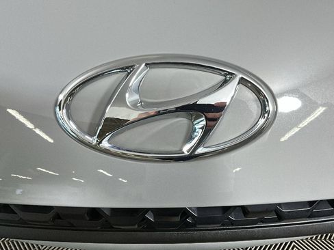 Certified 2023 Hyundai Kona SEL AWD/4WD image 10