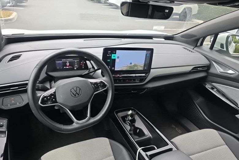 Used 2023 Volkswagen ID.4 Pro RWD image 3