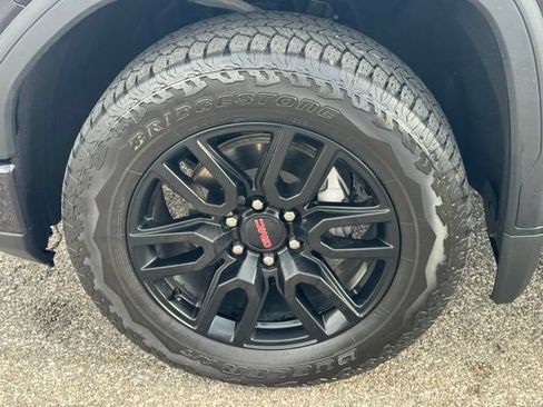 Certified 2025 GMC Sierra 1500 Elevation w/ X31 Off-Road Package AWD/4WD image 18