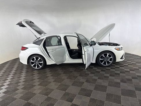 Used 2024 Honda Civic EX-L image 14