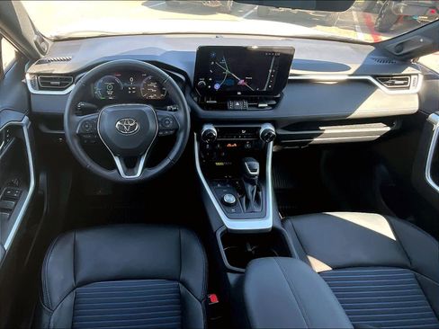 Used 2023 Toyota RAV4 XSE image 17