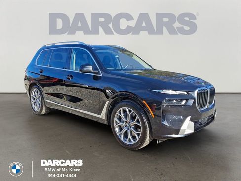 Used 2025 BMW X7 xDrive40i w/ Premium Package image 1