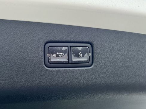 New 2026 Genesis GV70 2.5T Select image 14