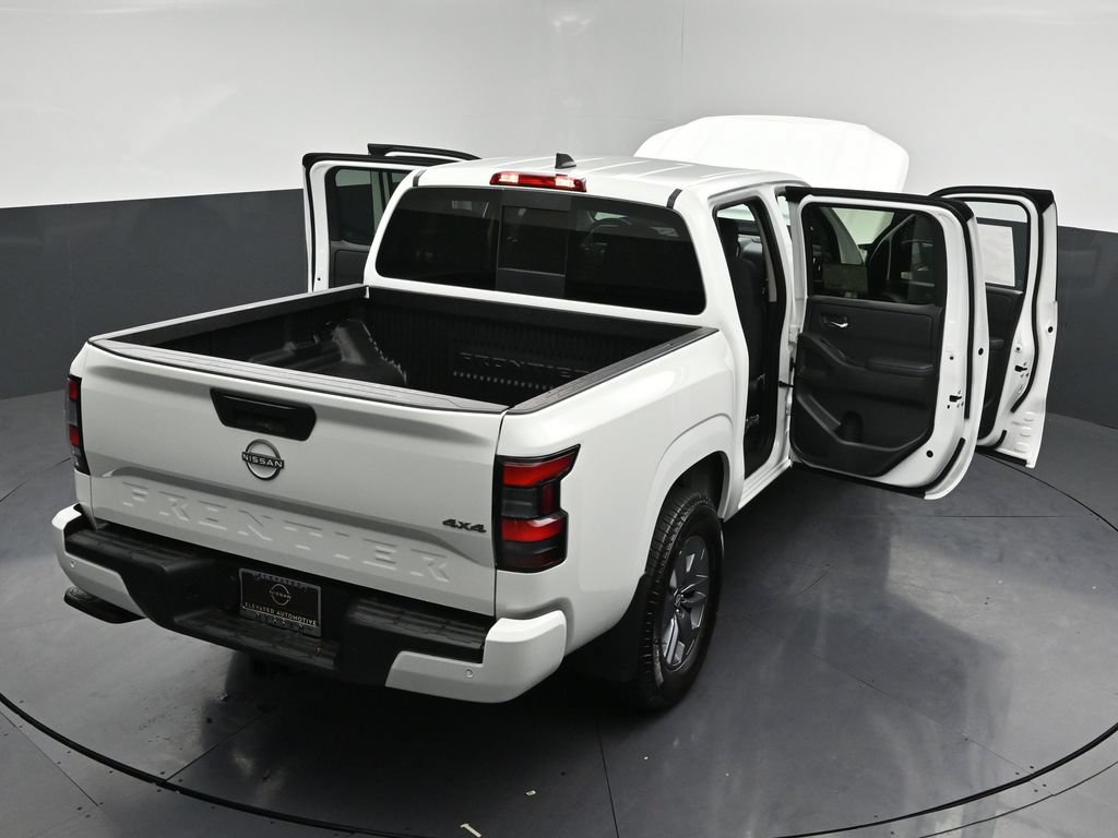 New 2026 Nissan Frontier SV w/ Tow Package AWD/4WD image 33